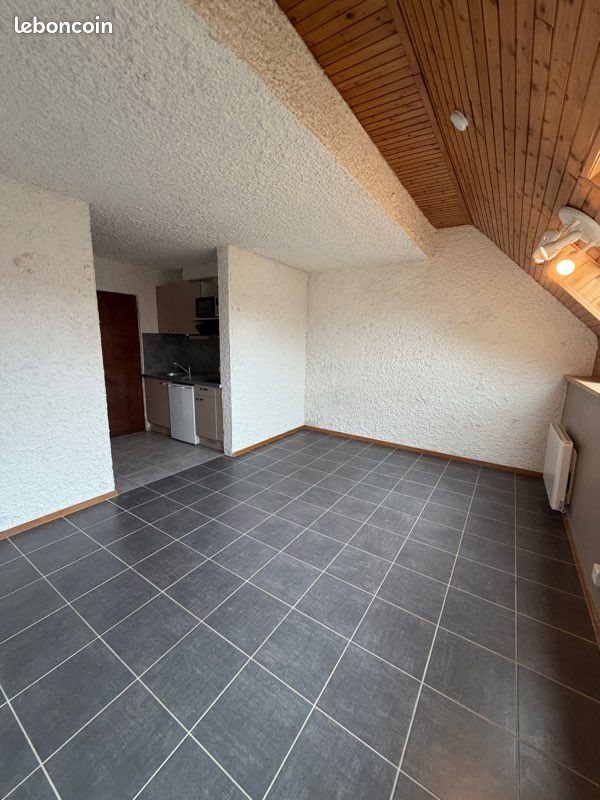 Appartement à louer, 23m², Frasne