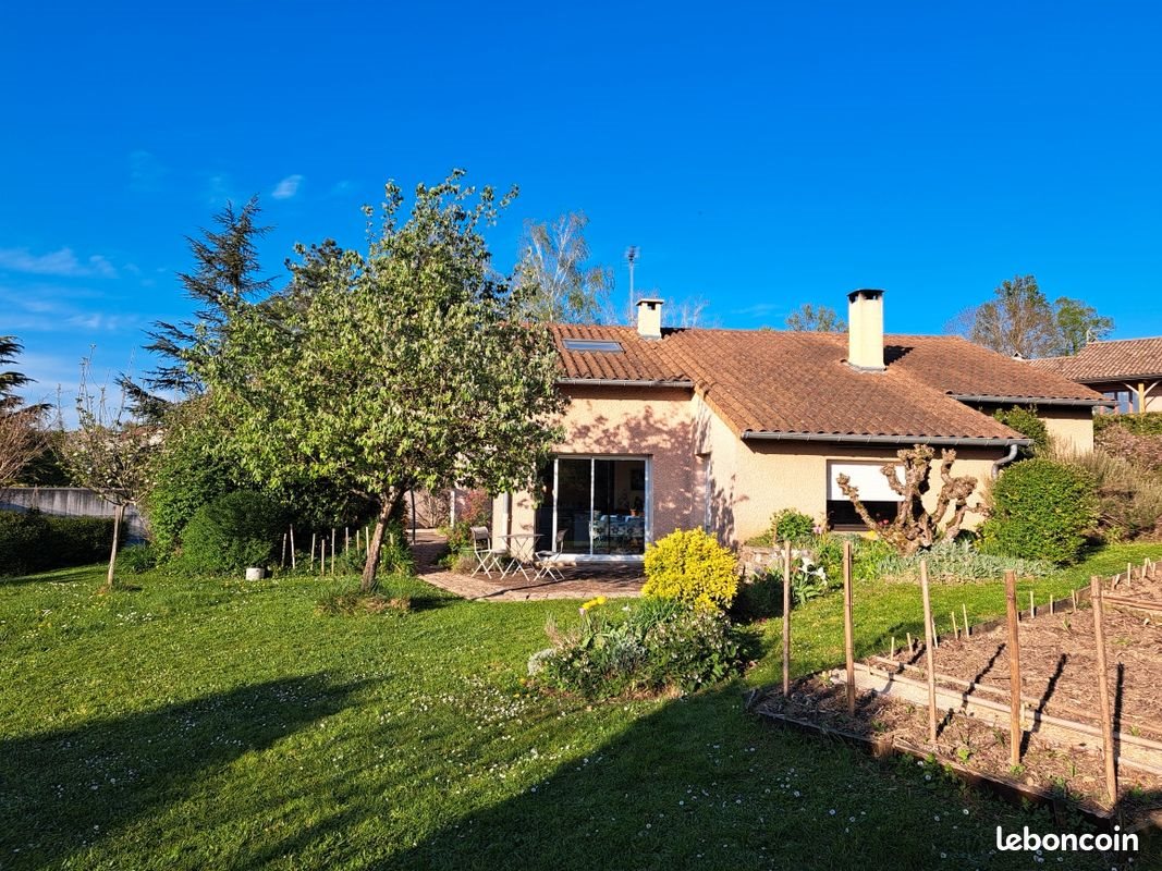 Maison à vendre, 137m², Chevagny-les-Chevrières