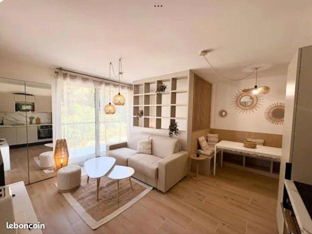 Appartement à louer, 32m², Saint-Laurent-du-Var