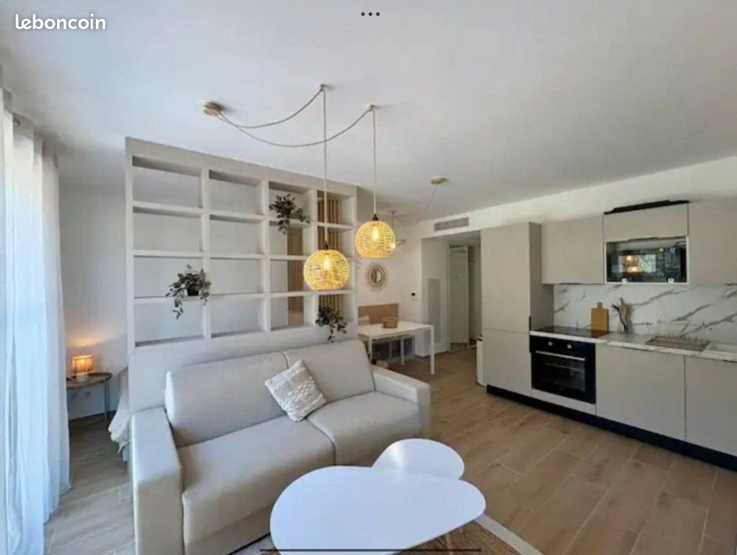 Appartement à louer, 32m², Saint-Laurent-du-Var