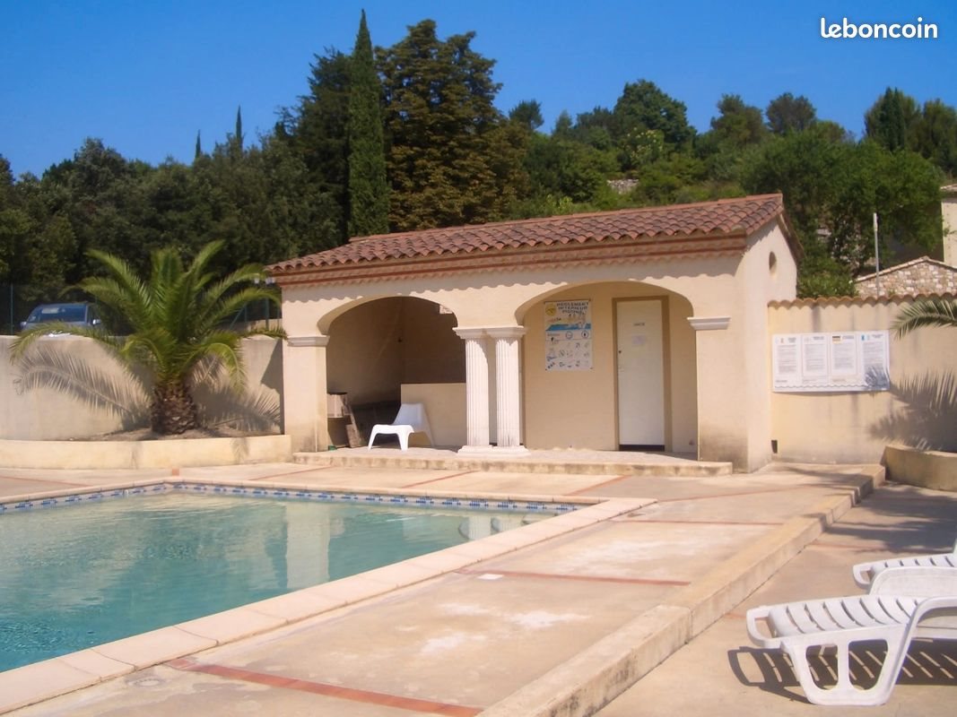 Appartement à louer, 25m², Uzès