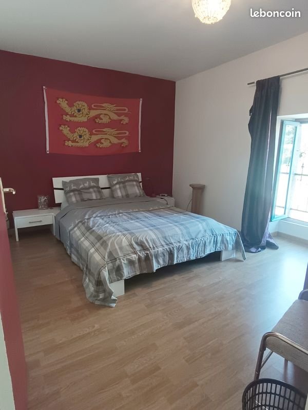 Maison à louer, 95m², Sacey