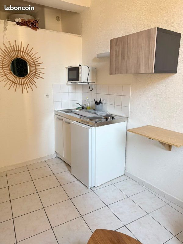 Appartement à louer, 17m², Nîmes
