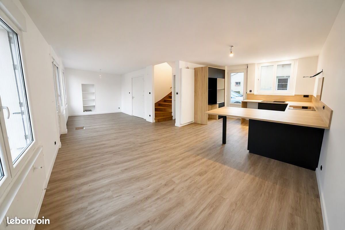 Maison à louer, 95m², Saint-Florent-le-Vieil