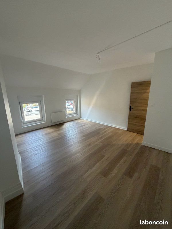 Maison à louer, 90m², Ferrière-la-Grande