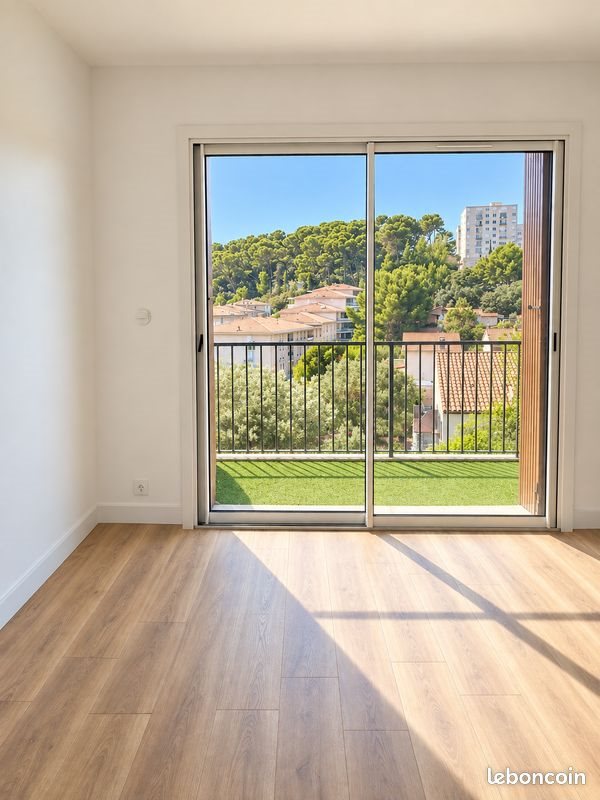Appartement à louer, 58m², Toulon