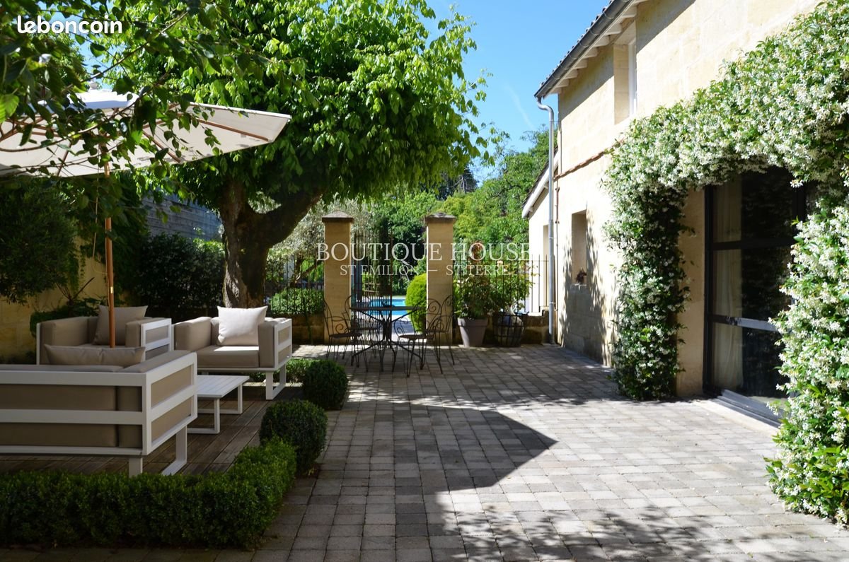 Maison à vendre, 239m², Sainte-Terre