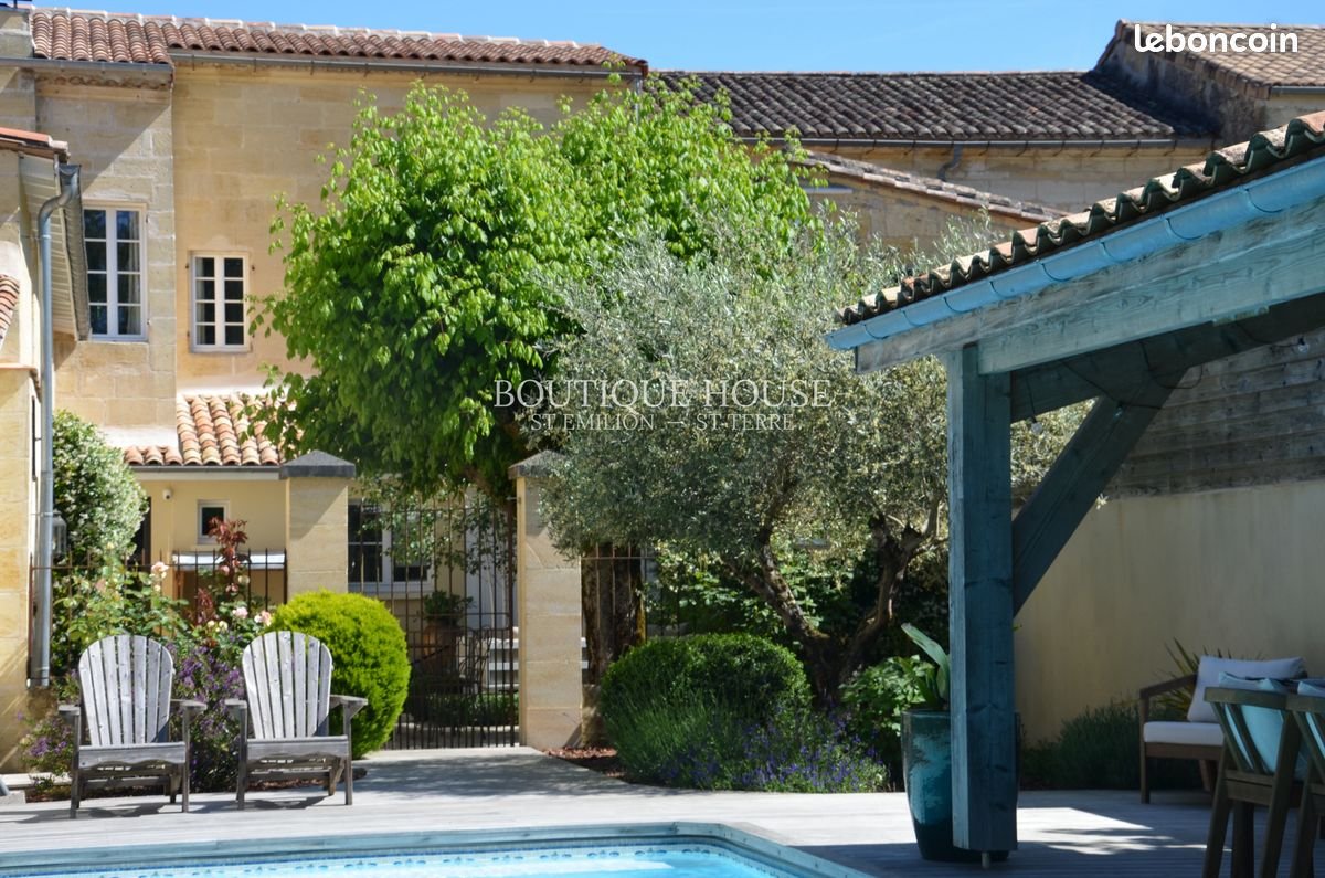 Maison à vendre, 239m², Sainte-Terre