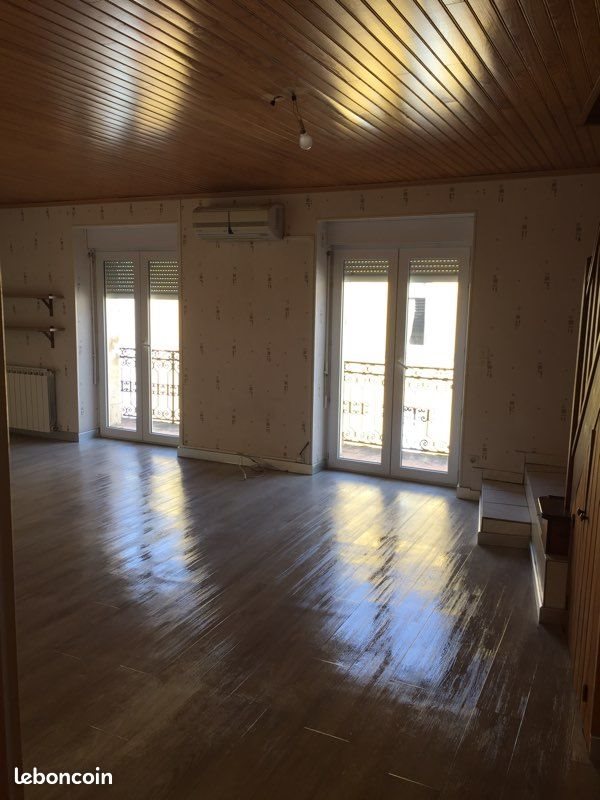 Appartement à louer, 96m², Decazeville