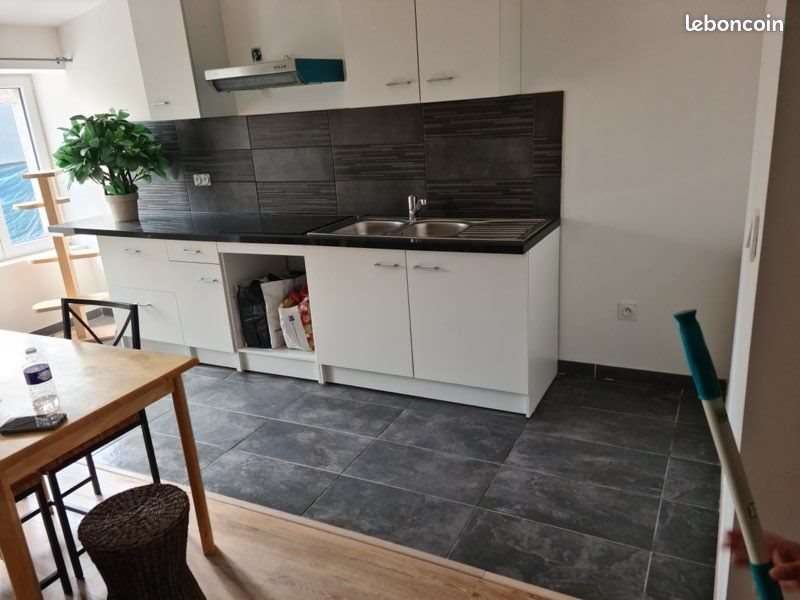 Appartement à louer, 59m², Rochefort
