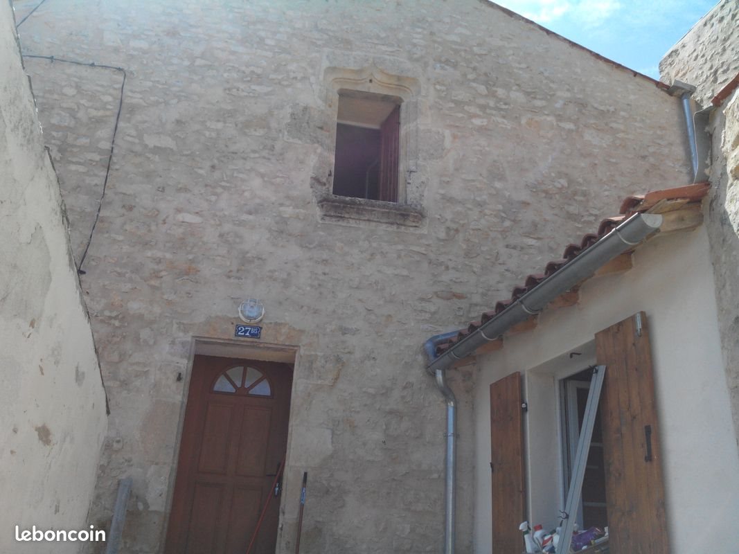 Maison à louer, 72m², Gençay