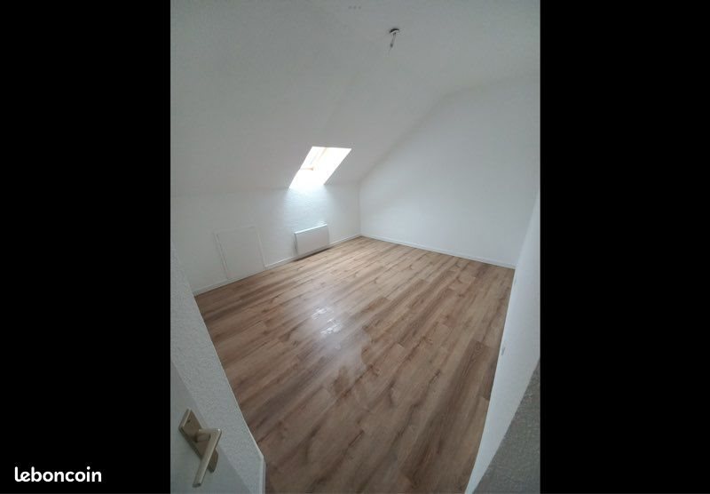 Appartement à louer, 90m², Yenne
