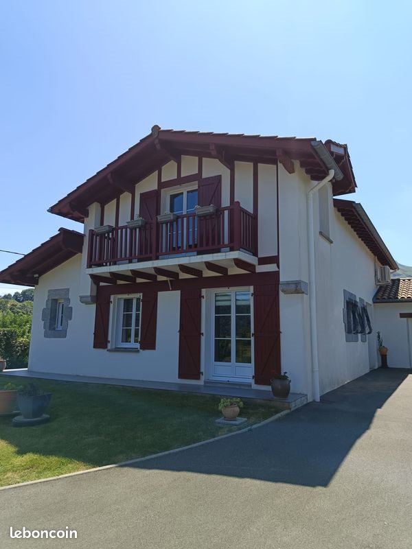 Maison à vendre, 150m², Saint-Etienne-de-Baïgorry