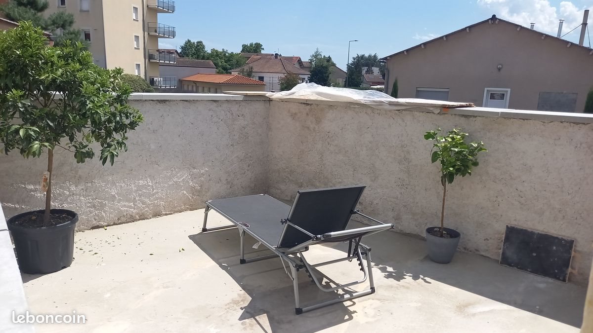 Maison à louer, 45m², Balbigny