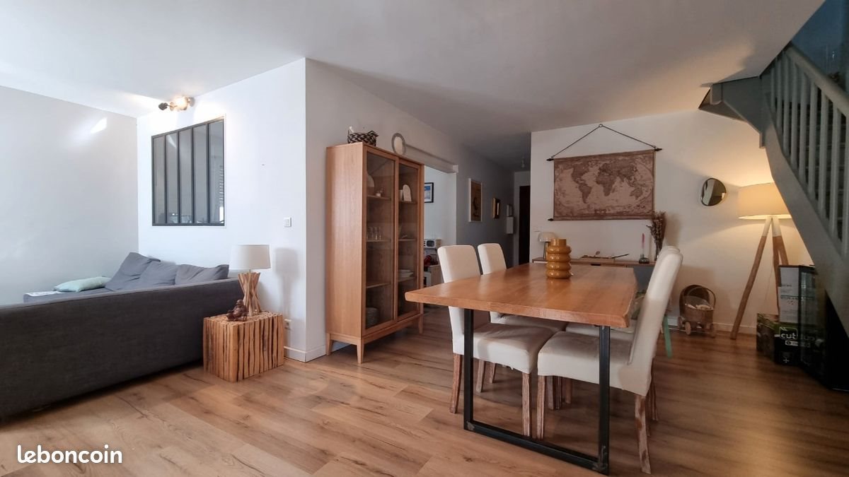 Maison à louer, 83m², Brignon
