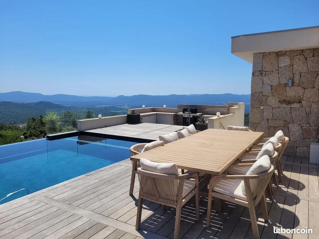 Maison à vendre, 330m², Porto-Vecchio