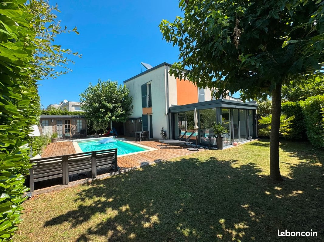 Maison à vendre, 98m², Mions