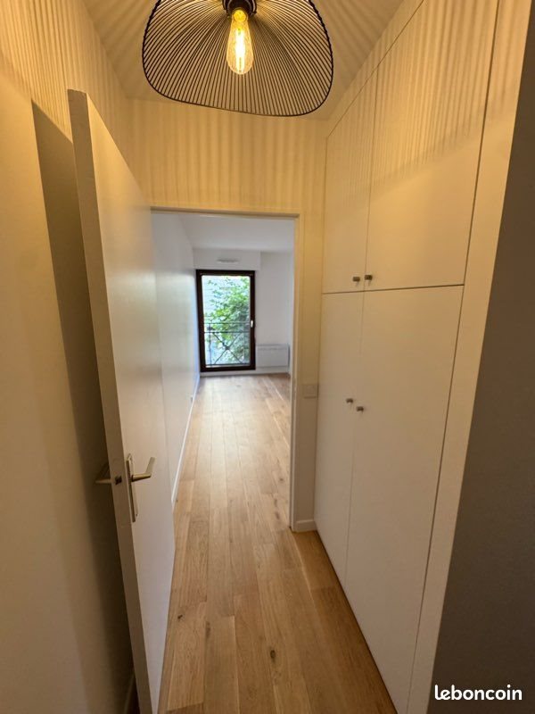 Appartement à louer, 28m², Levallois-Perret