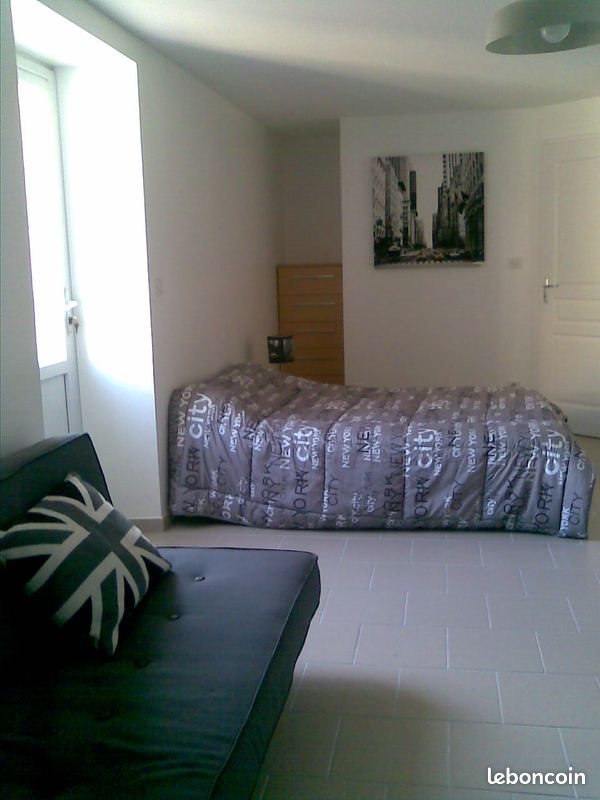 Appartement à louer, 25m², Gond-Pontouvre