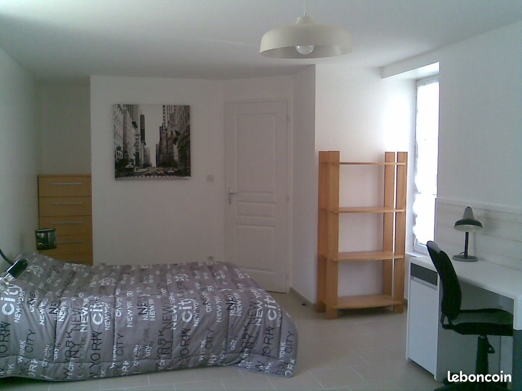 Appartement à louer, 25m², Gond-Pontouvre