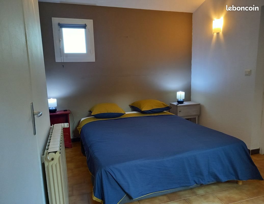 Maison à louer, 100m², Solliès-Ville