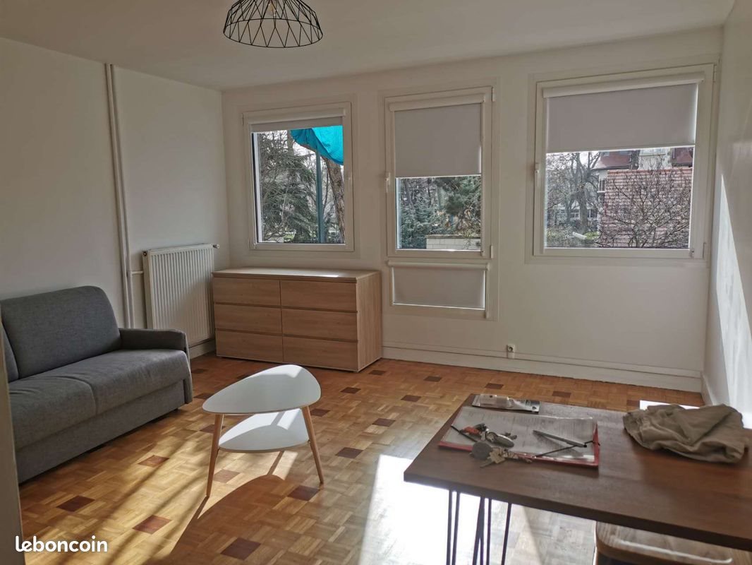 Appartement à louer, 28m², Rueil-Malmaison