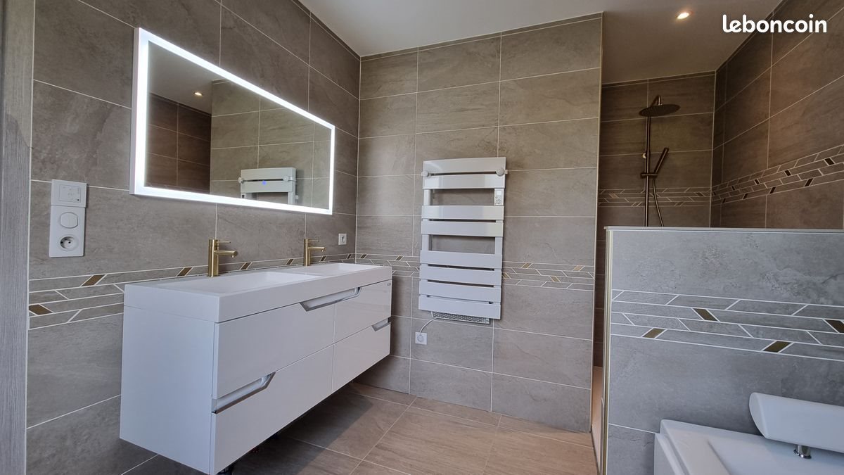 Maison à vendre, 288m², Lusignan