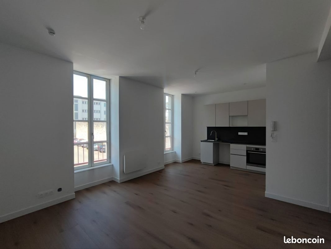 Appartement à louer, 37m², Landerneau
