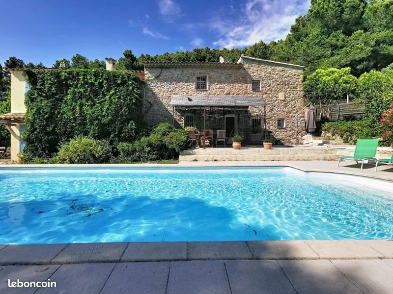 Maison à vendre, 217m², Evenos