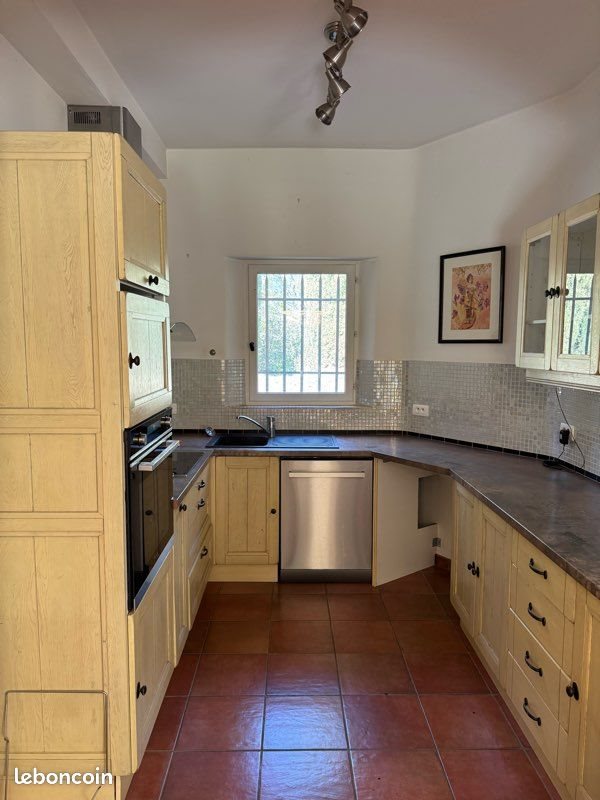 Appartement à louer, 95m², Aix-en-Provence