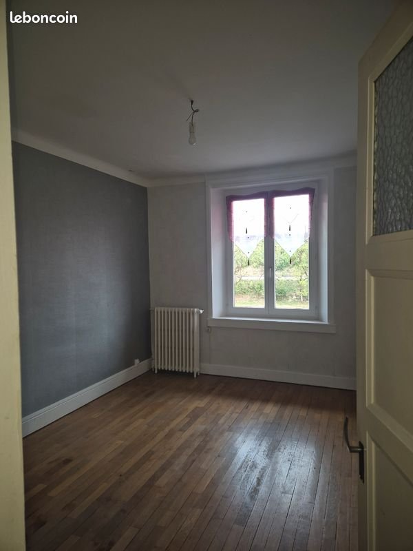 Appartement à louer, 70m², Maisons-du-Bois-Lièvremont