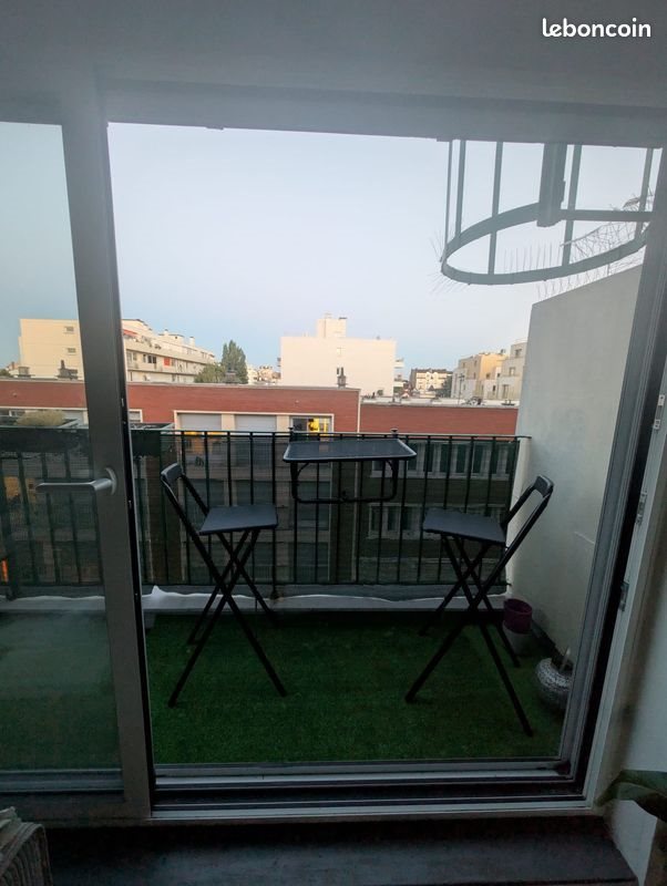 Appartement à louer, 28m², Courbevoie