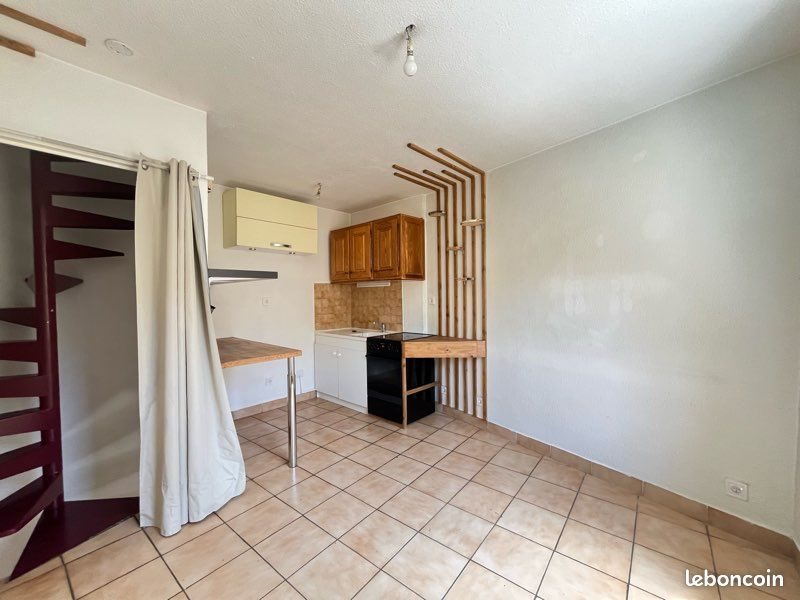 Appartement à louer, 36m², Gallargues-le-Montueux