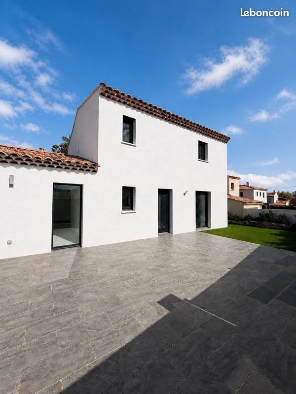 Maison à louer, 150m², La Ciotat