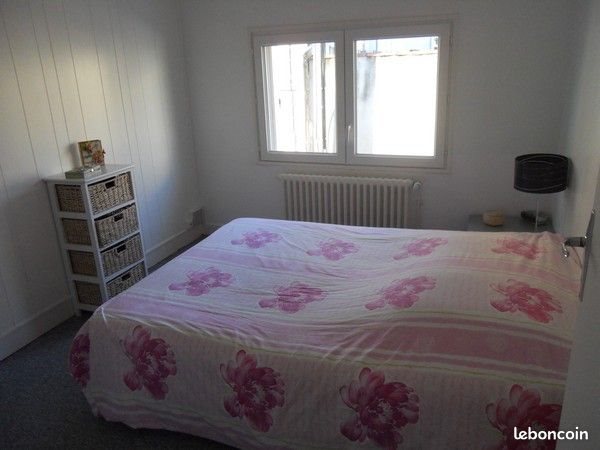 Appartement à louer, 53m², Saintes