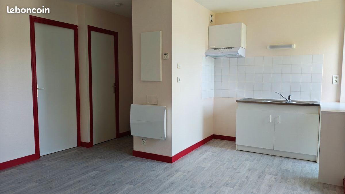 Appartement à louer, 35m², Guipel