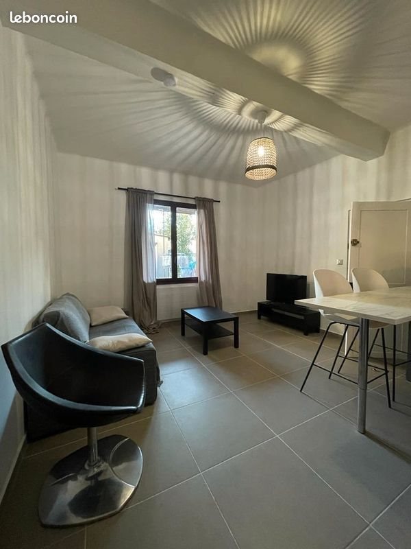 Appartement à louer, 32m², Toulon
