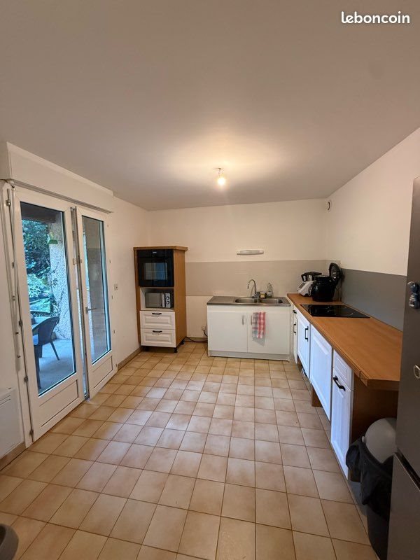 Maison à louer, 87m², Meillonnas