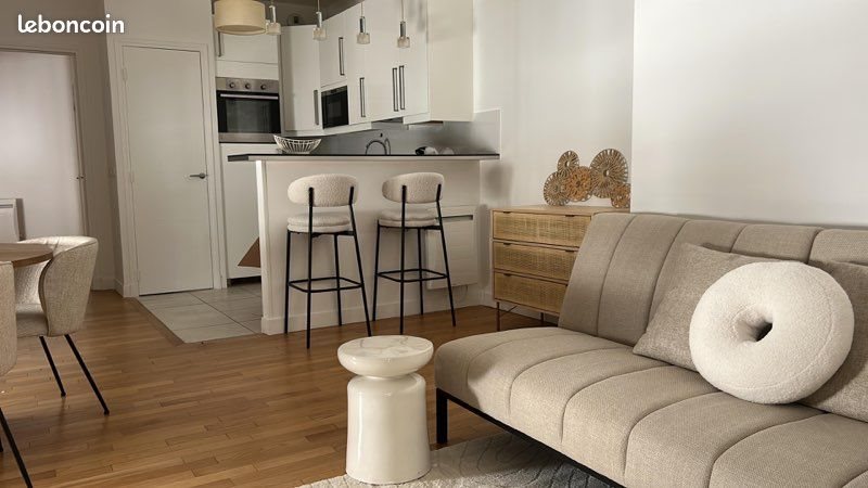 Appartement à louer, 70m², Paris 8ème