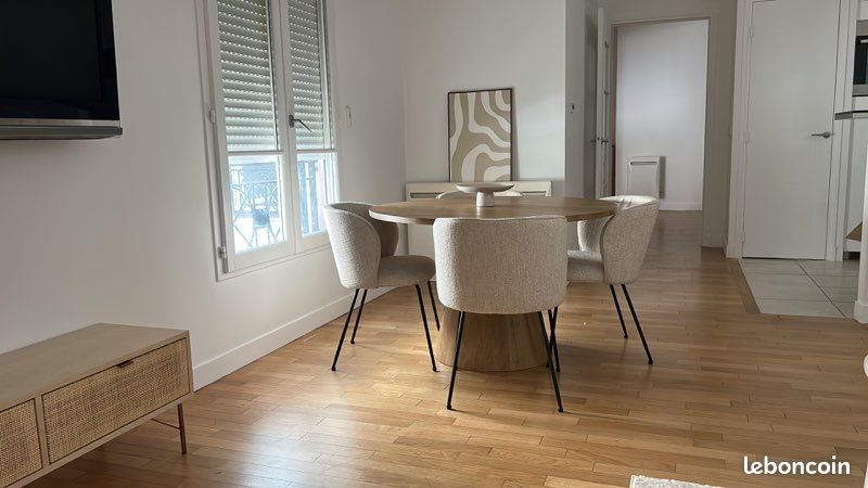Appartement à louer, 70m², Paris 8ème