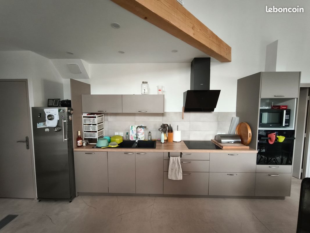 Maison à louer, 100m², Calvisson