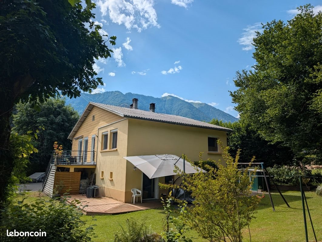 Maison à vendre, 141m², Montauban-de-Luchon