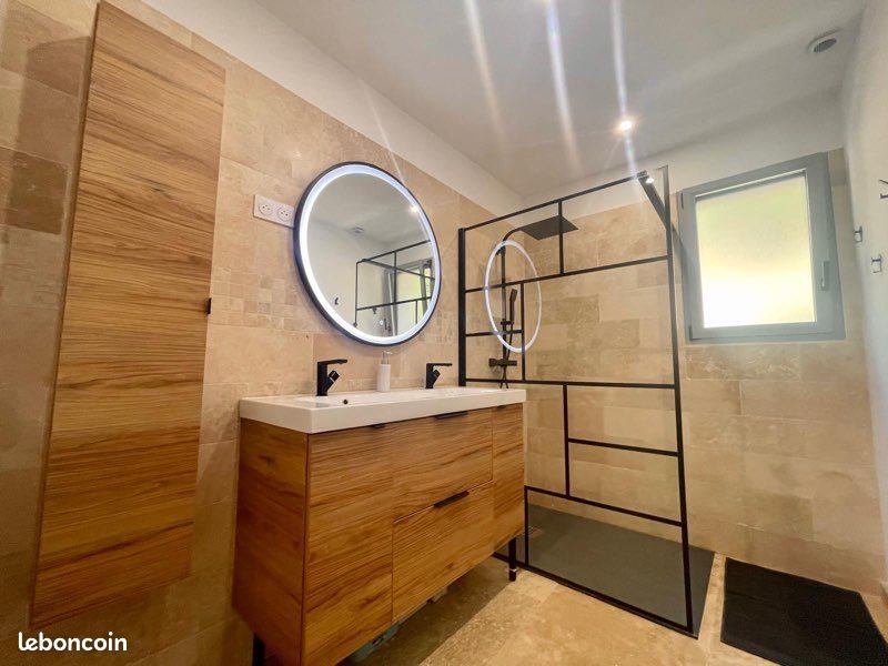 Maison à louer, 100m², Caromb