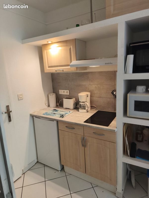 Appartement à louer, 17m², Bormes-les-Mimosas