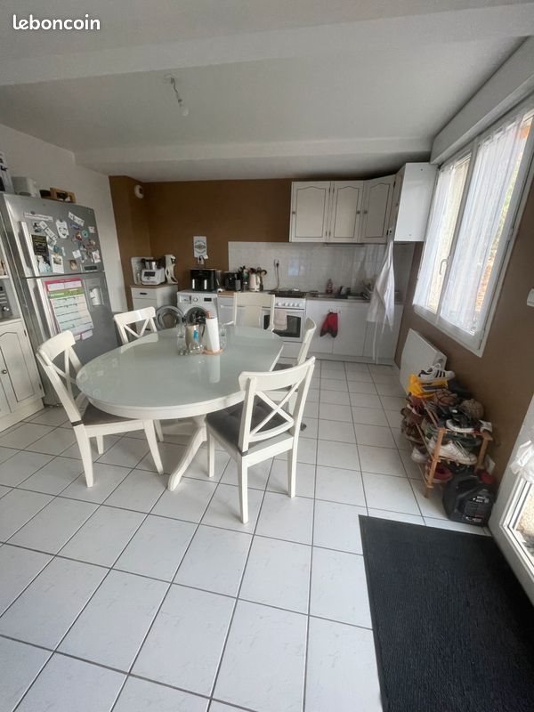 Appartement à louer, 80m², Saint-Martin-la-Plaine
