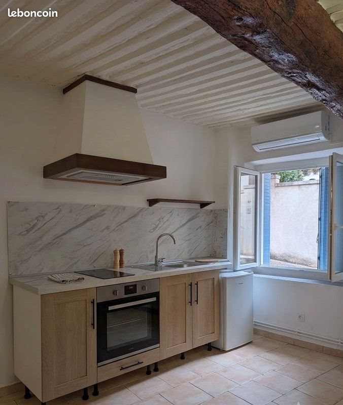Appartement à louer, 23m², Saint-Saturnin-lès-Avignon