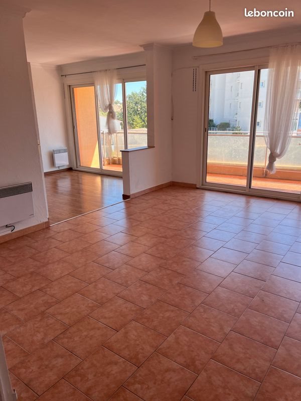 Appartement à louer, 72m², Saint-Raphaël