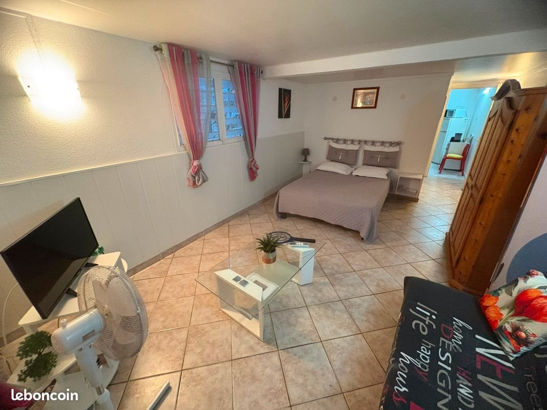 Appartement à louer, 47m², Goyave