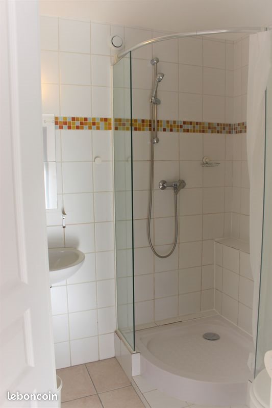 Appartement à louer, 16m², La Roquette-sur-Siagne