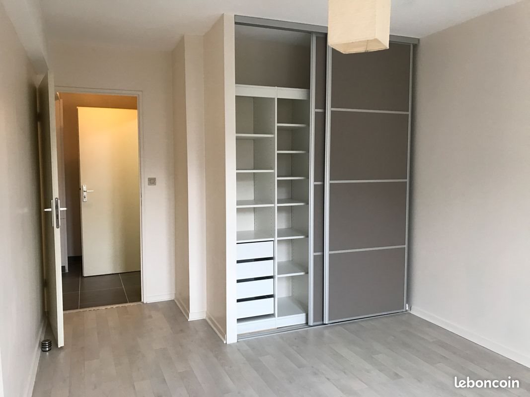 Appartement à louer, 57m², Gières
